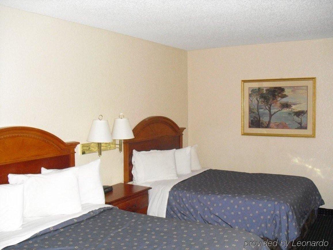 Homegate Studio And Suites San Antonio Room photo